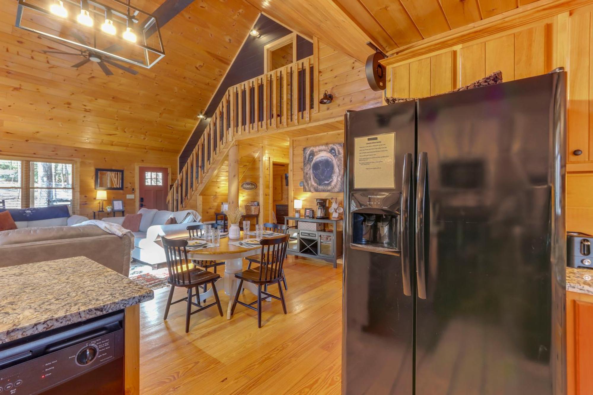 Blue Ridge Cabin Hot Tub, Fire Pit And Grill! Eksteriør billede